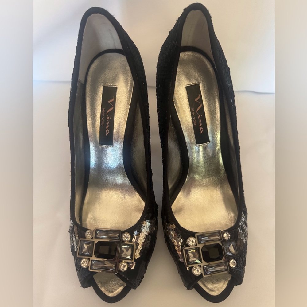 Vince Camuto Nina Black/Silver Sequin Peep Toe Pumps